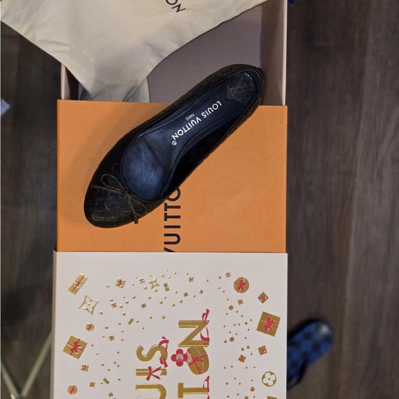 Louis Vuitton Black Embossed Flats with Brown Bow - Picture 3 of 4
